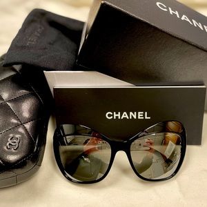 New, Chanel 5377 Butterfly Mirror Sunglasses